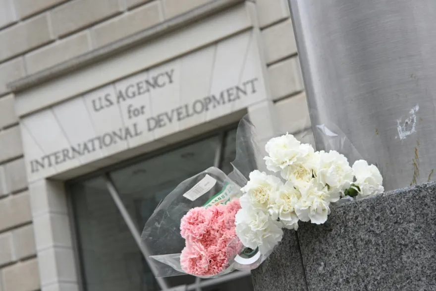 be41db1e5e4bf610e6904931d0ddfbba-89739543